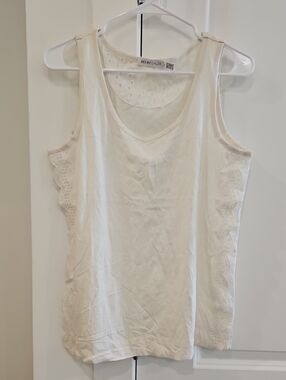See By Chloe Cream Eyelet-Trim Sleeveless Tank